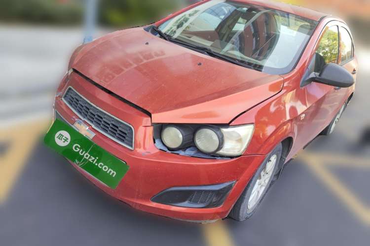 Used Chevrolet Aveo Sonic 2011 Sedan 1.4L MT SL