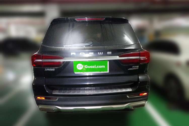 Used Roewe RX8 2018 30T Smart Connectivity All-Wheel Drive Supreme Edition
