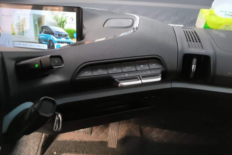 Used Baojun E300 2020 Star Travel Edition
