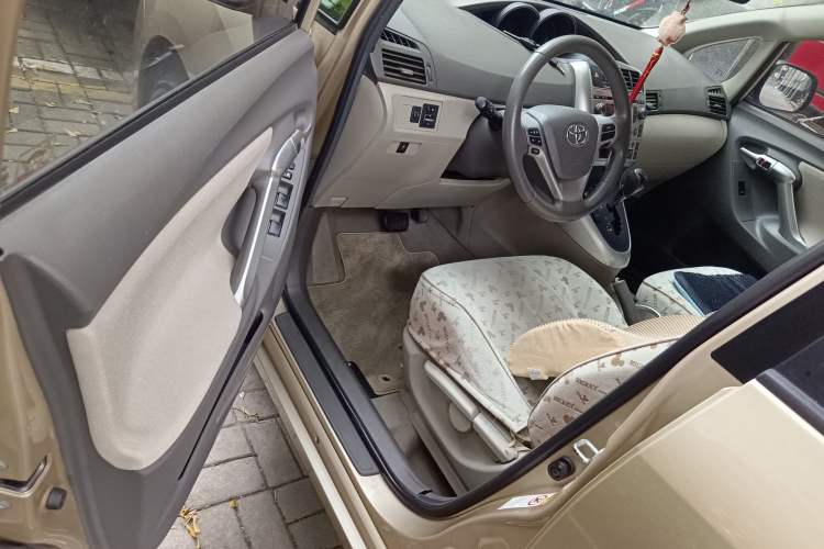 Used Toyota Verso 2011 180G CVT Comfort Edition