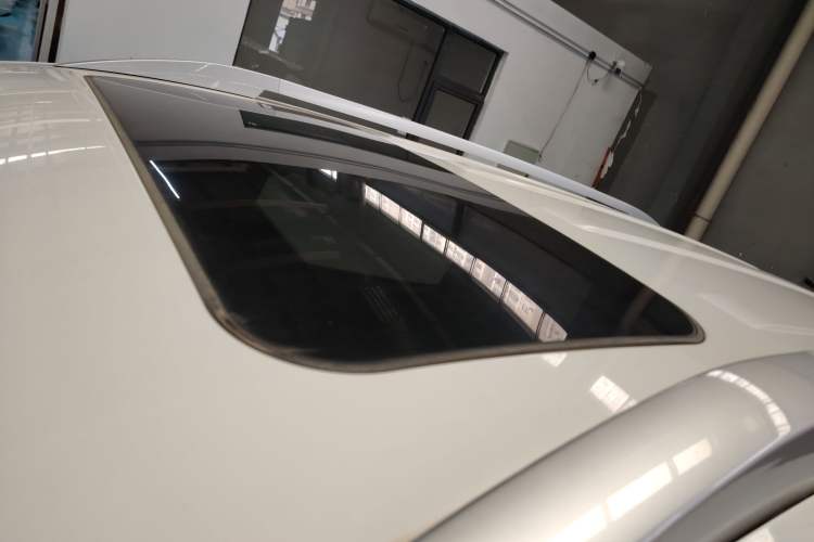 Used Wuling Hongguang S3 2018 1.5L Manual Luxury Model China V Standard Roof