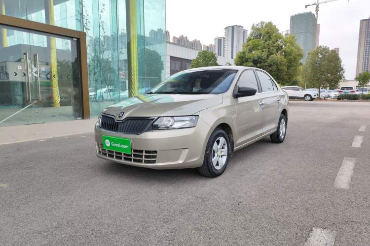 Used Skoda Rapid 2015 1.4L Manual Enjoyment Model