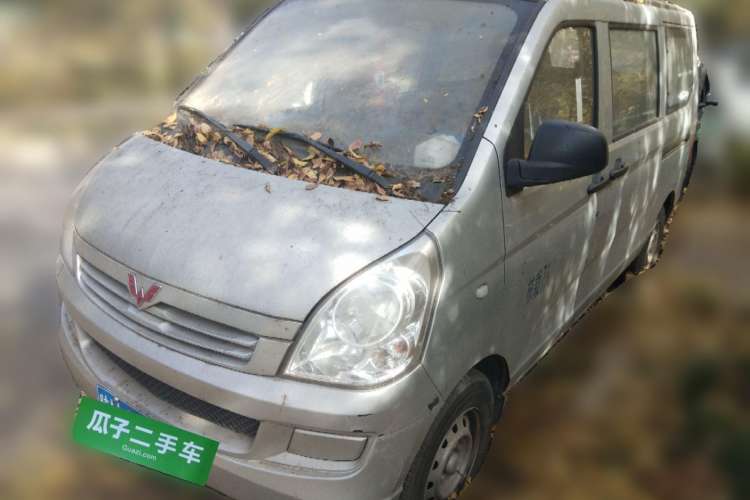 Used Wuling Rongguang S 2021 1.2L Base Model 7-Seater LSI