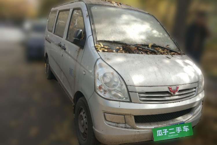 Used Wuling Rongguang S 2021 1.2L Base Model 7-Seater LSI
