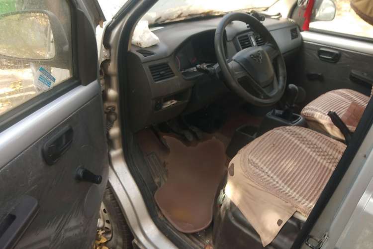 Used Wuling Rongguang S 2021 1.2L Base Model 7-Seater LSI