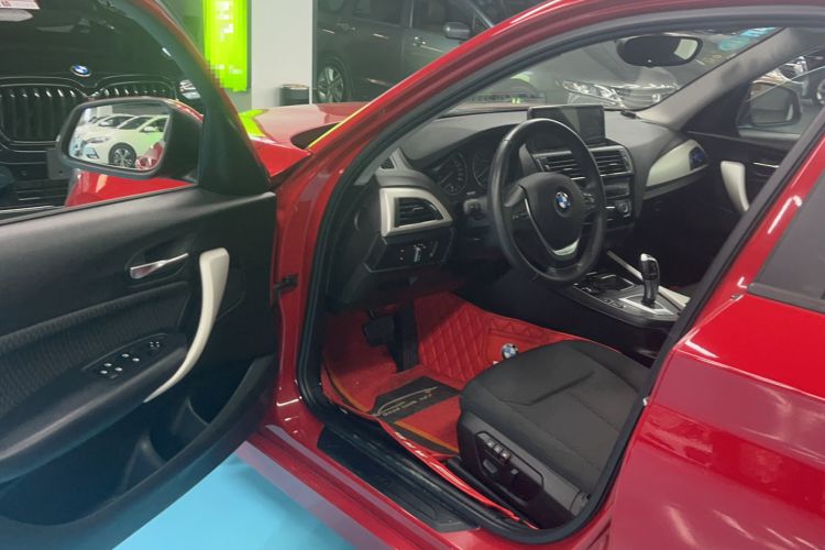 Used BMW 1 Series 2015 120i Leading Model