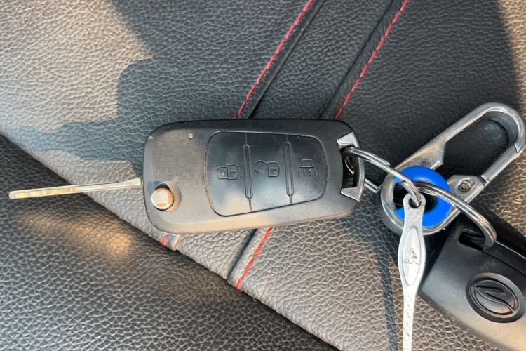 Used Land X5 2013 2.0T Manual Chuanling Edition
