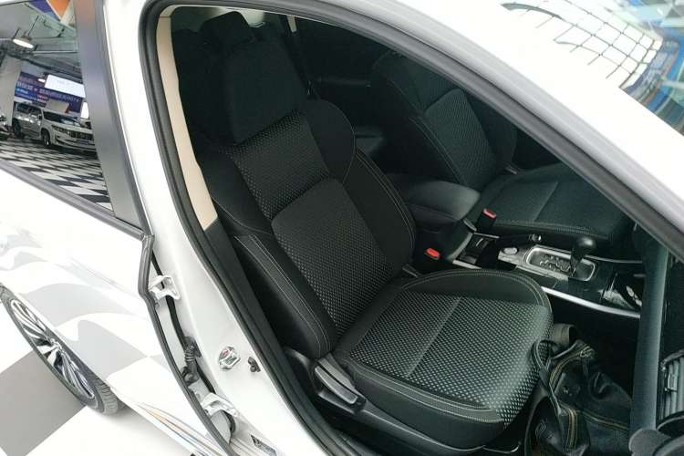 Used Mitsubishi Outlander 2021 Revised Version 2.0L Two-Wheel Drive Comfort Edition 5 Seats