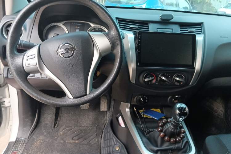Used Nissan Navara 2019 2.5L Manual 4x4 Comfort Edition China VI QR25