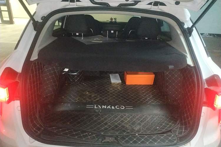 Used Lynk & Co 01 2018 2.0T Two-Wheel-Drive + Version