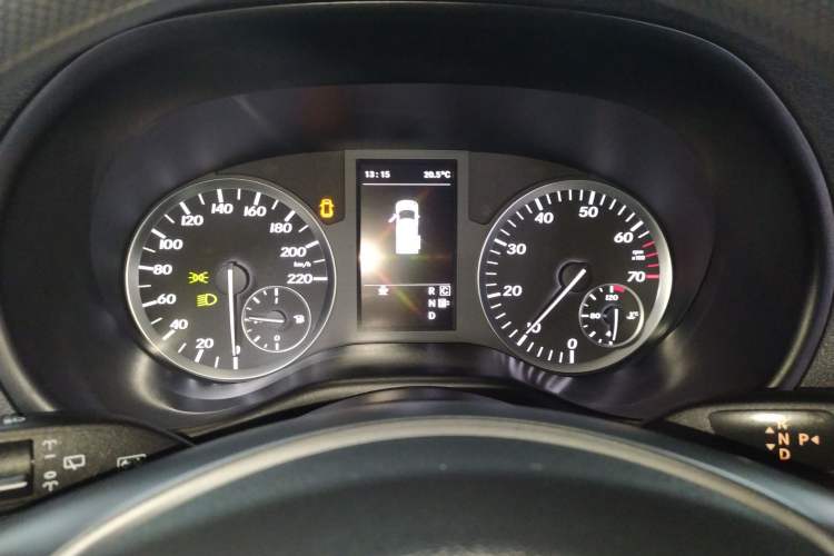 Used Mercedes-Benz Vito 2016 2.0T Elite Edition