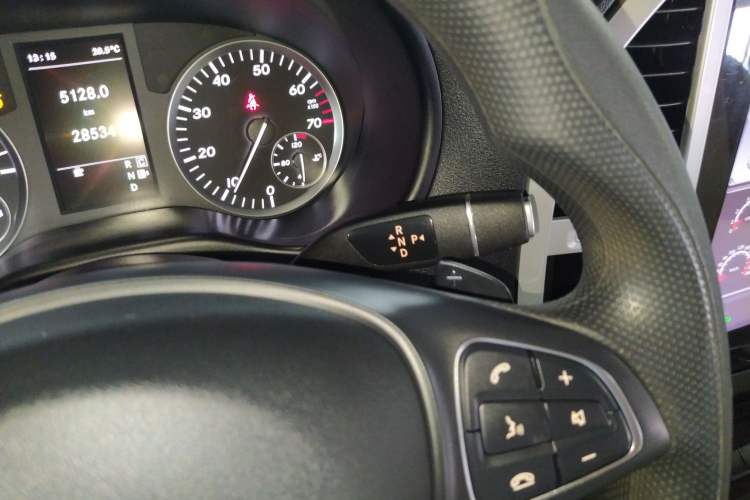 Used Mercedes-Benz Vito 2016 2.0T Elite Edition