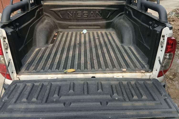 Used Nissan Navara 2019 2.5L Manual 4x4 Comfort Edition China VI QR25