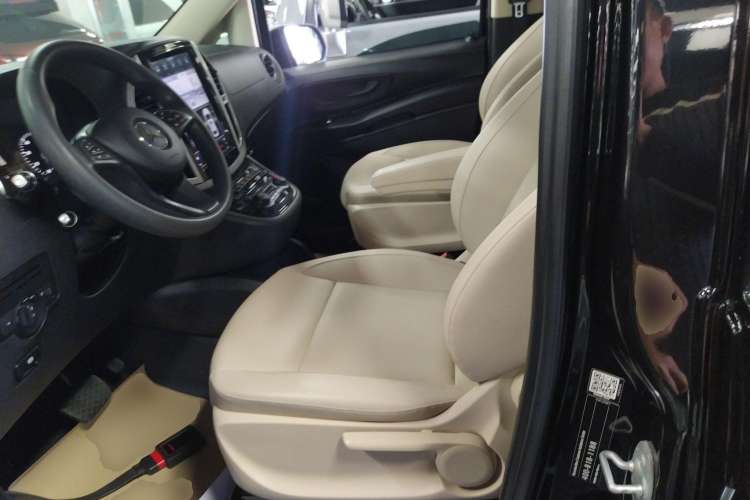 Used Mercedes-Benz Vito 2016 2.0T Elite Edition