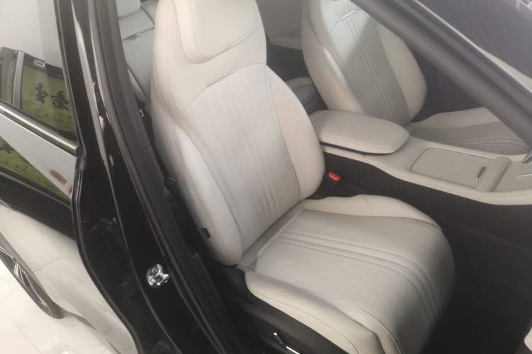 Used Geely Galaxy L7 2023 1.5T 115 km Starship