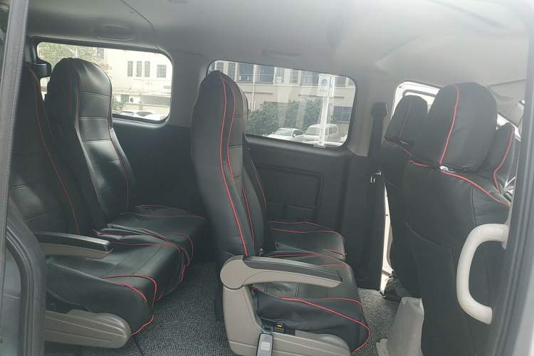 Used JAC M3 2019 PLUS IKEA Edition 1.8L Luxury 9-Seater Left Rear Seat