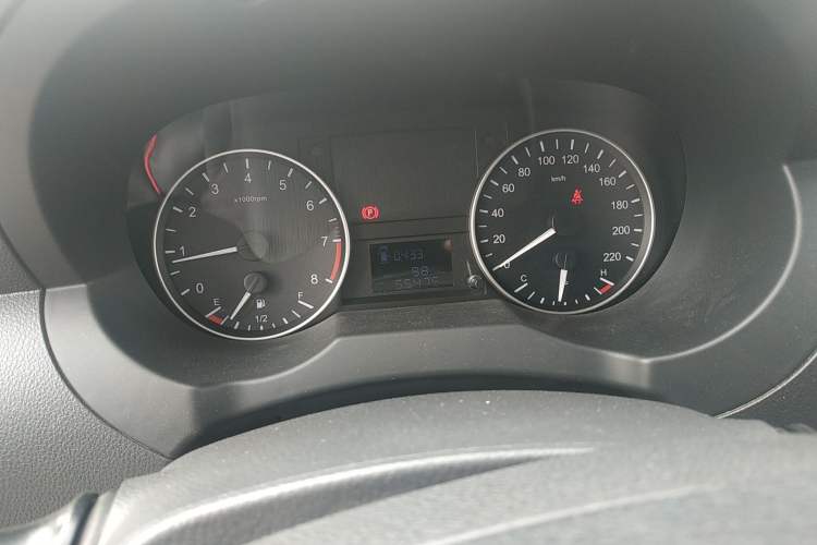 Used JAC M3 2019 PLUS IKEA Edition 1.8L Luxury 9-Seater Instrument Cluster