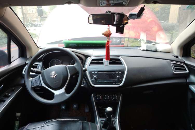 Used Suzuki S-Cross 2014 1.6L Manual Two-Wheel Drive Entry Model
