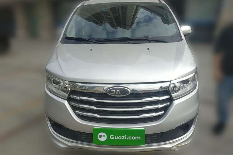 Used JAC M3 2019 PLUS IKEA Edition 1.8L Luxury 9-Seater Front