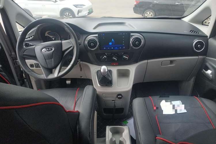 Used JAC M3 2019 PLUS IKEA Edition 1.8L Luxury 9-Seater Center Console