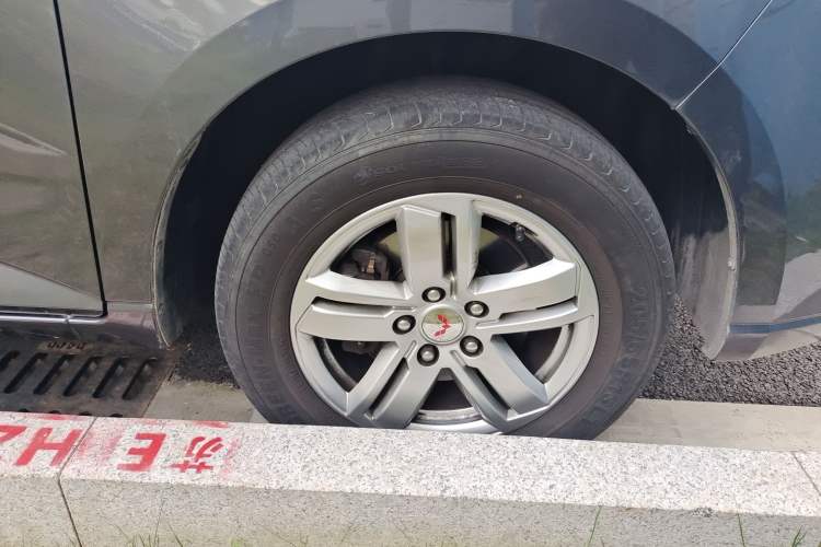 Used Wuling Zhengcheng 2021 1.5T Manual Luxury Version
