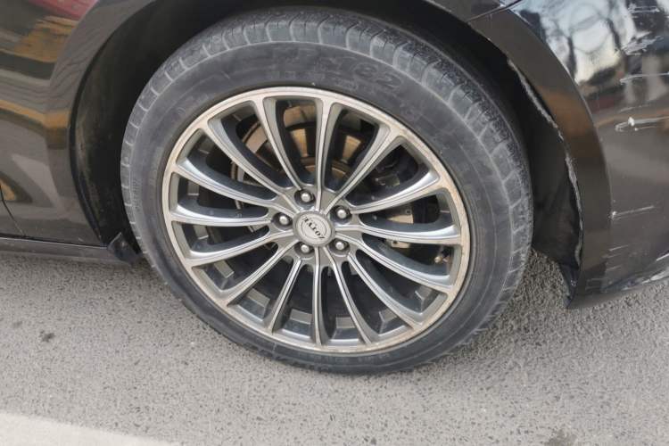 Used Zotye Z700 2016 1.8T DCT Prestige Edition
