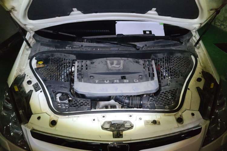Used Luxgen Great 7 MPV 2013 2.0T Executive Model
