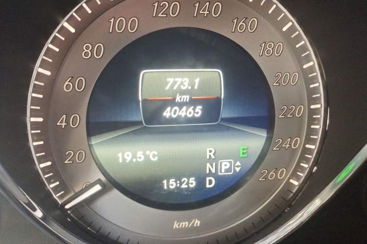 Used Mercedes-Benz GLK-Class 2014 GLK 200 Standard Model