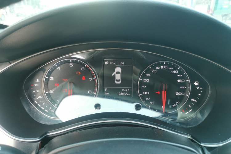 Used Zotye Z700 2016 1.8T DCT Prestige Edition
