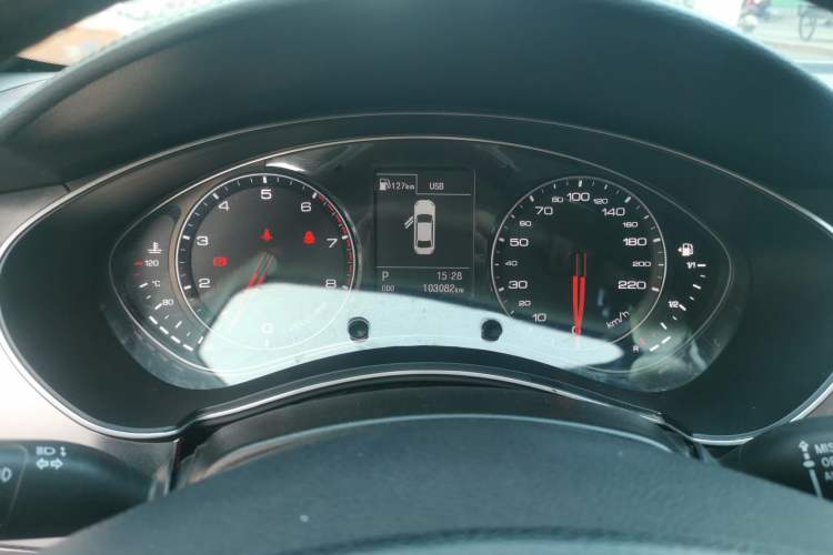 Used Zotye Z700 2016 1.8T DCT Prestige Edition
