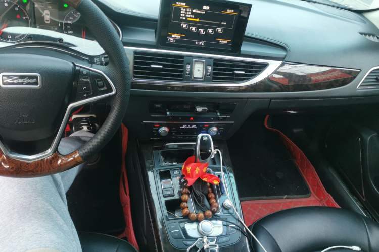 Used Zotye Z700 2016 1.8T DCT Prestige Edition
