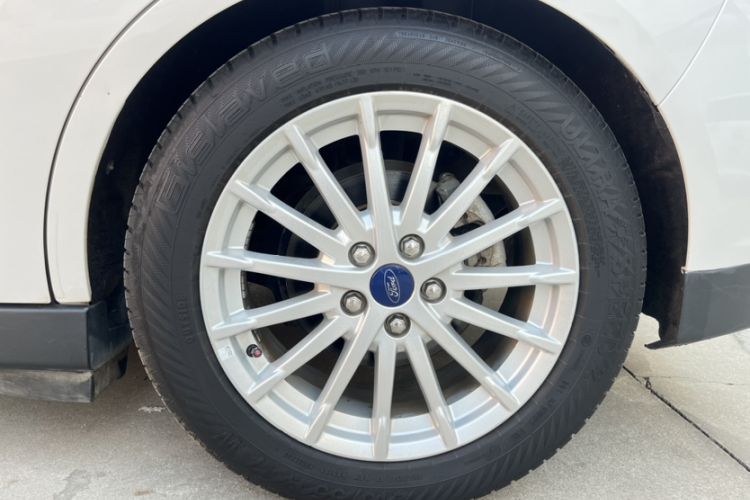 Used Ford C-MAX 2017 2.0L Energi (Imported)