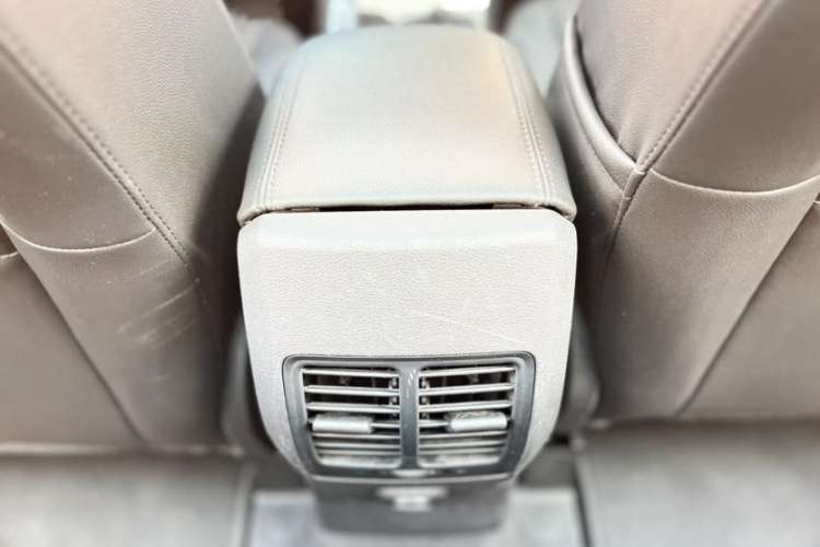 Used Ford C-MAX 2017 2.0L Energi (Imported)