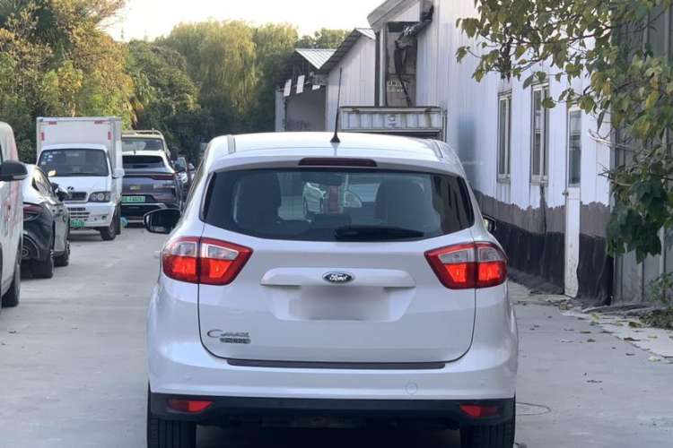 Used Ford C-MAX 2017 2.0L Energi (Imported)