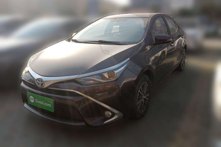 Used Toyota Levin 2016 Dual-Engine 1.8H GS E-CVT Elite Model with Sunroof