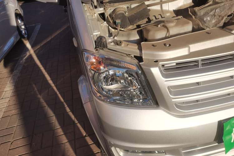 Used Dongfeng Xiaokang K05S 2019 1.2L Practical Version China VI Standard DK12