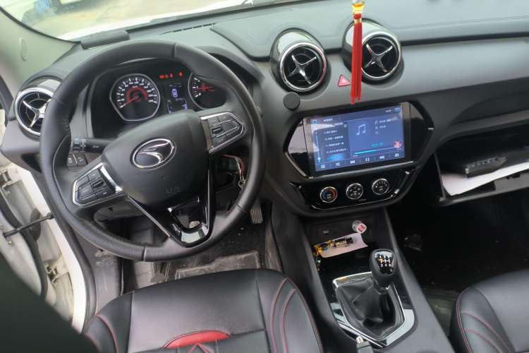 Used Soueast DX3 2018 1.5L Manual Luxury Model