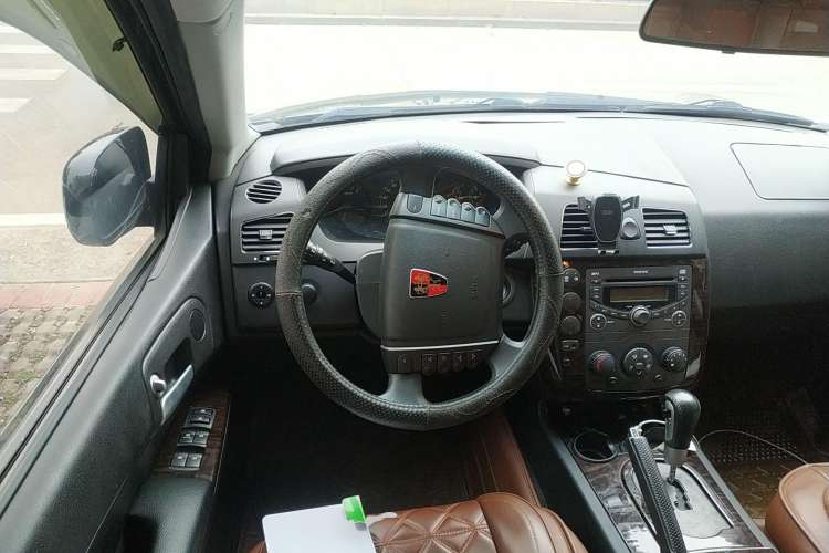 Used Roewe W5 2014 1.8T 2WD Automatic Tharu Special Edition
