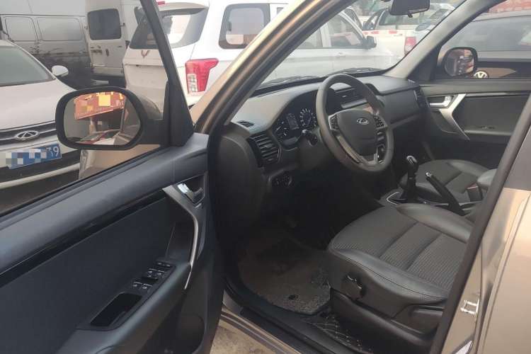 Used Chery Tiggo 3 2016 1.6L Manual ZhiShang Edition