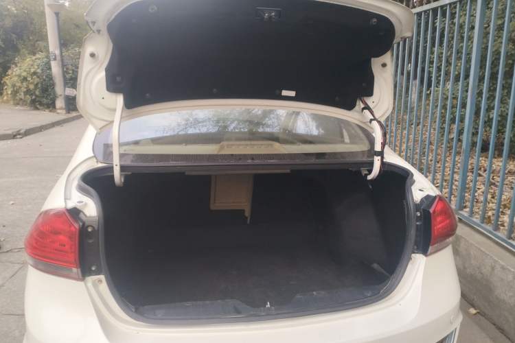 Used Suzuki Alivio 2015 1.6L Automatic Enjoyment Model