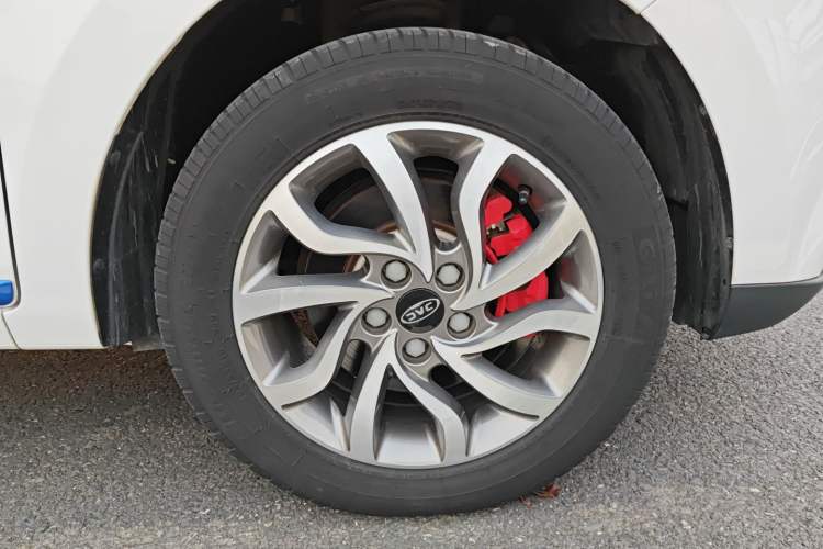 Used JAC iEV7S 2017 ZhiZun Model
