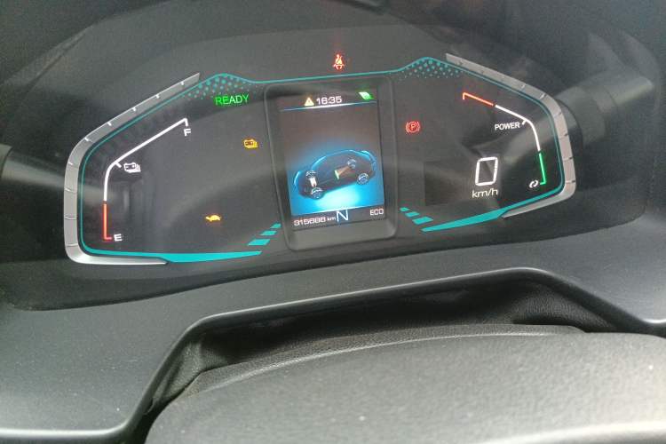 Used ORA iQ 2018 Smart Connectivity Model
