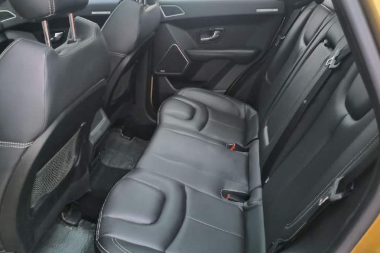 Used Land X7 2015 2.0T Panoramic Prestige Edition