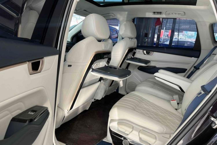 Used Wuling Victory 2023 2.0L DHT Luxury Edition