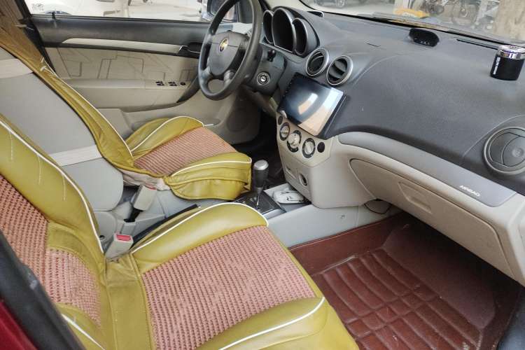 Used Chevrolet Lova 2010 1.4 AT Fashion Edition
