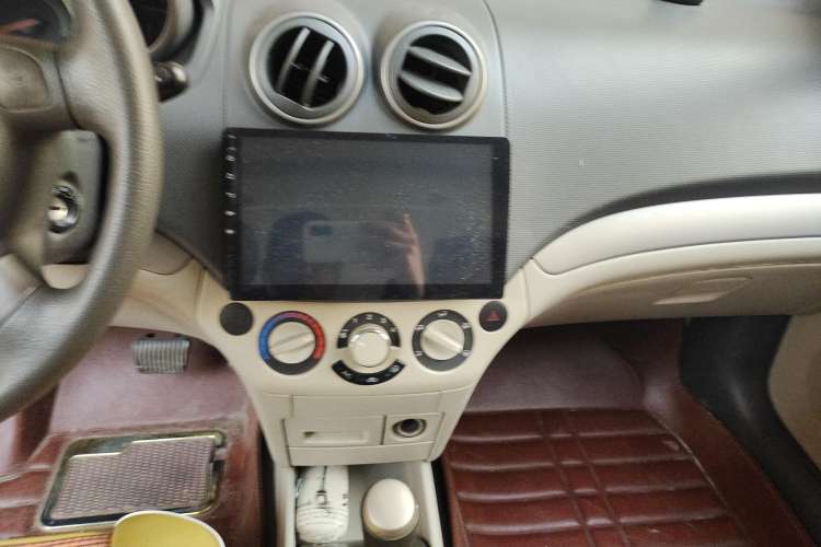 Used Chevrolet Lova 2010 1.4 AT Fashion Edition
