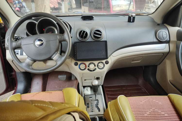 Used Chevrolet Lova 2010 1.4 AT Fashion Edition
