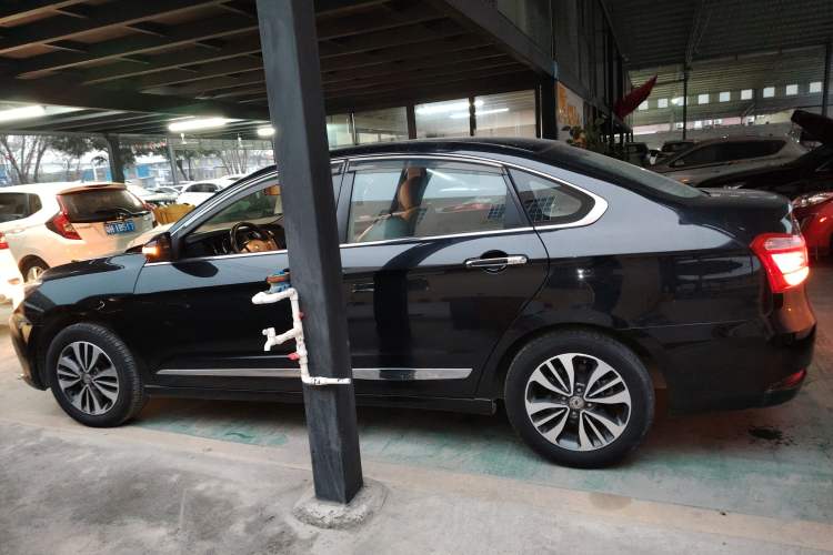 Used Dongfeng Aeolus A60 2016 1.6L Automatic Luxury Model