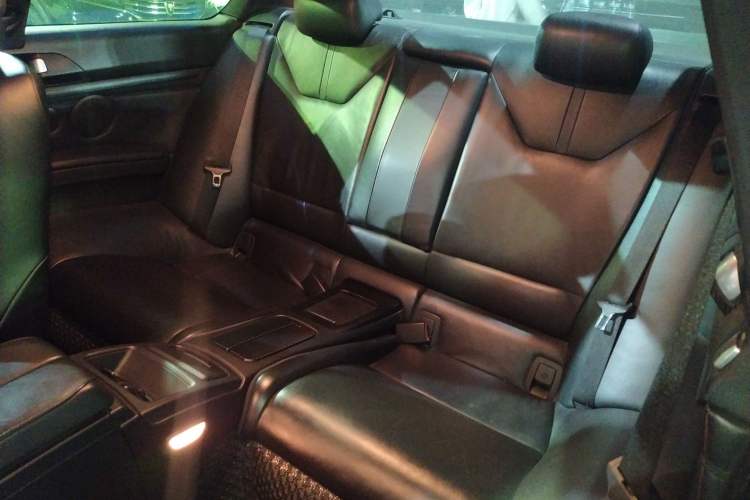 Used BMW M3 2011 M3 Coupe Carbon Fiber Roof Edition
