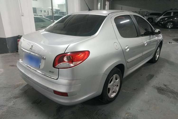 Used Peugeot 207 2011 Sedan 1.4L Manual Yule Edition
